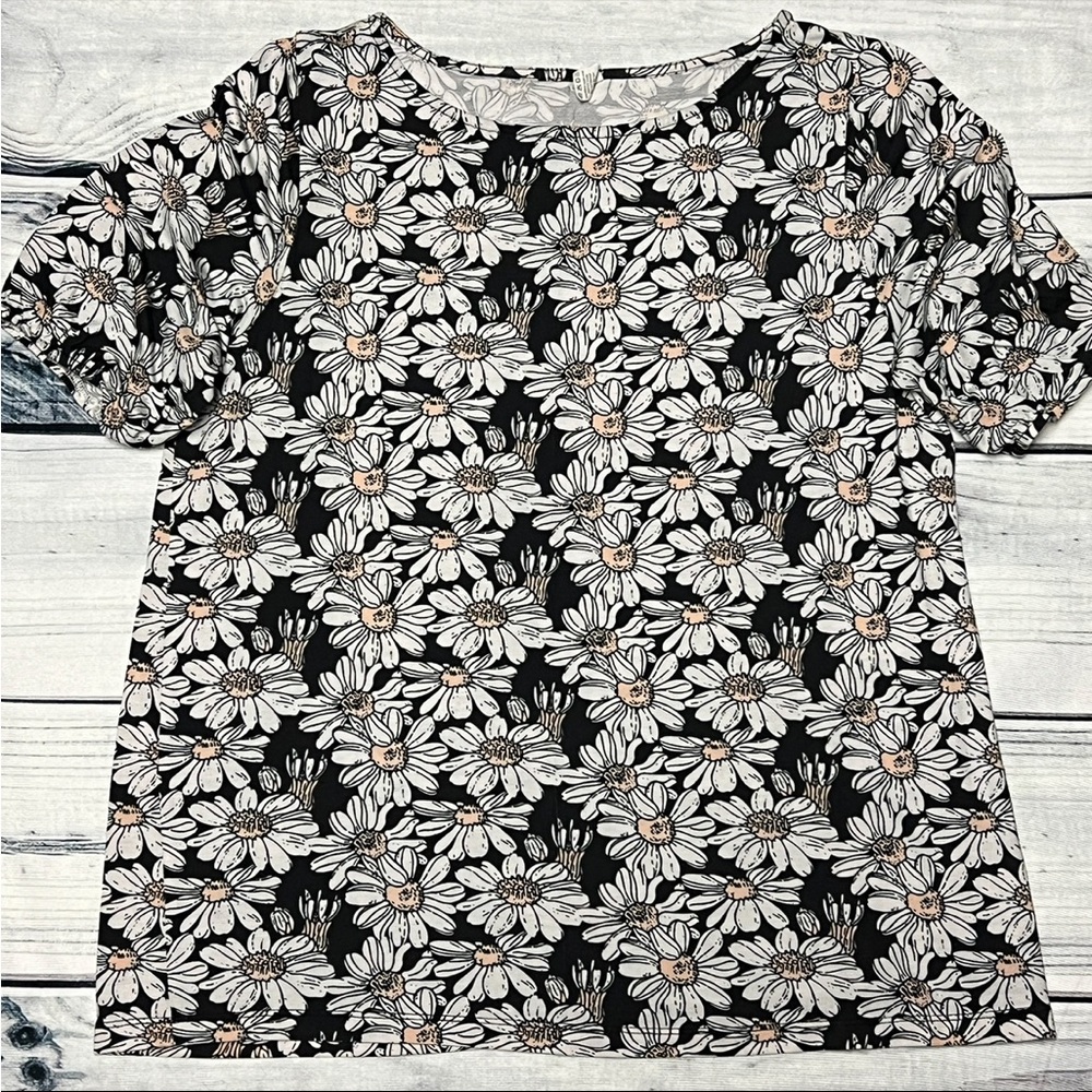 New Northwest Daisy Gathered Sleeve Top M